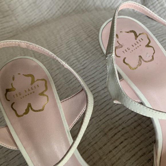 NWOT Ted Baker Heevia Satin Bow Ankle Strap Dress Heel Sandal - off white - Picture 10 of 14